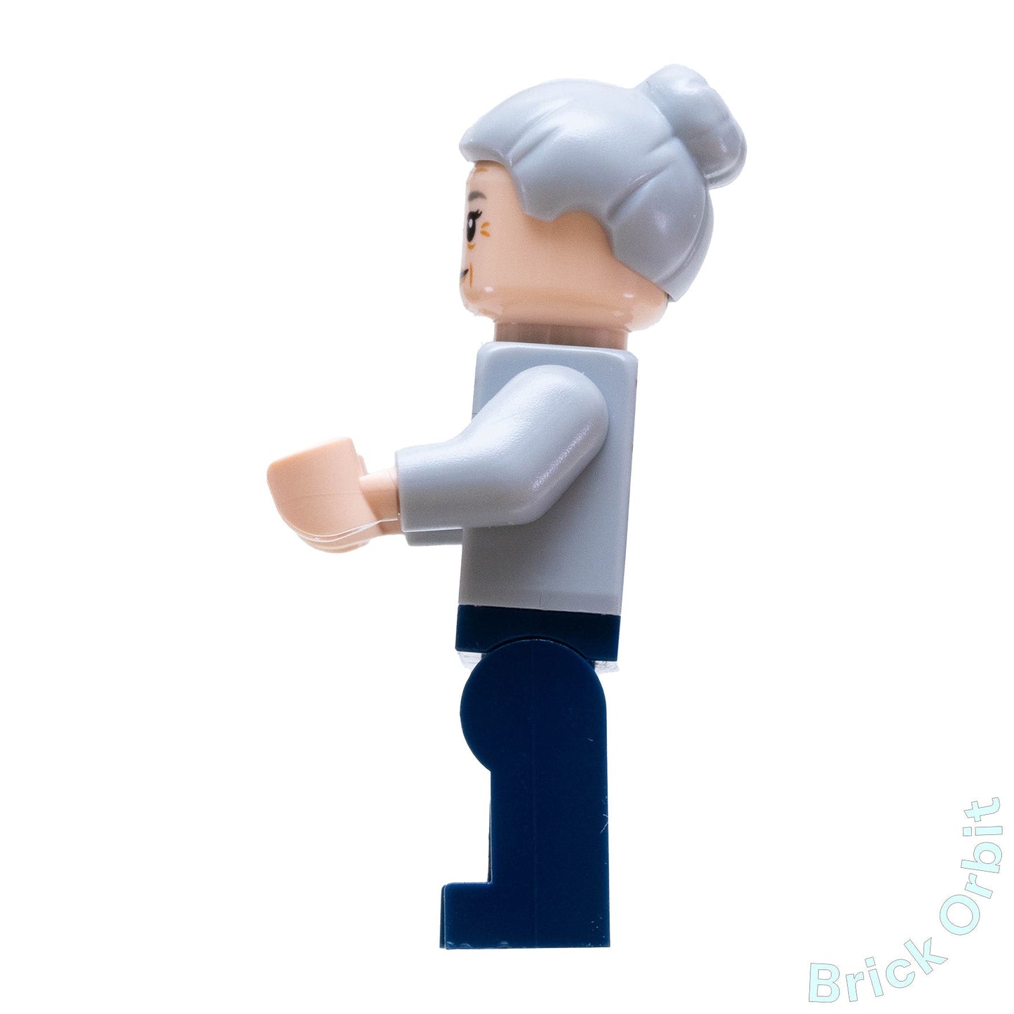 Genuine AUNT MAY (sh721) - Marvel Super Heroes - Used LEGO® Minifigure from set 76178 - 1 - Product Image from Brick Orbit