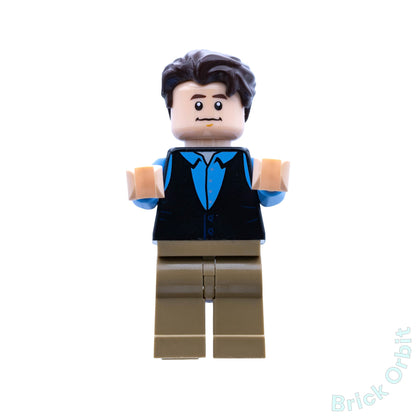 Genuine CHANDLER BING (idea058) - Ideas - Used LEGO® Minifigure from set 21319-1 - Product Image from Brick Orbit
