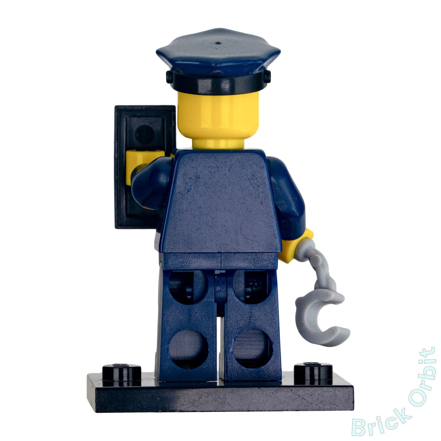 Genuine LEGO® POLICEMAN, SERIES 9 (col134) Minifigure - Collectible Minifigures - Used - Product Image from Brick Orbit