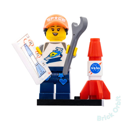 Genuine SPACE FAN (col363) - Collectible Minifigures - Used LEGO® Minifigure - Product Image from Brick Orbit